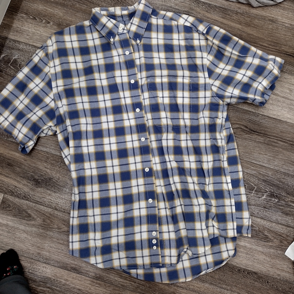 Eddie Bauer Men's Plaid Button Down Shirt Size Medium